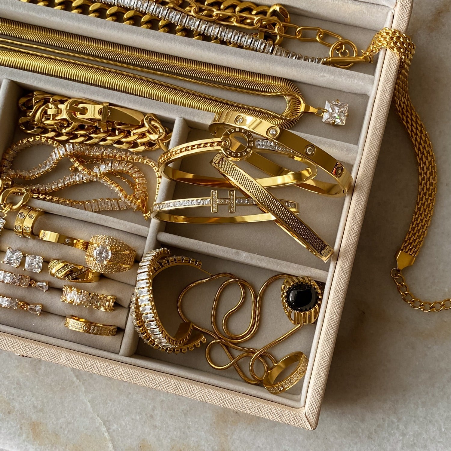 JEWELRY BOXES