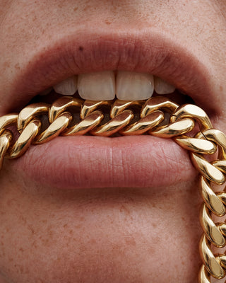 Flame Necklace Gold