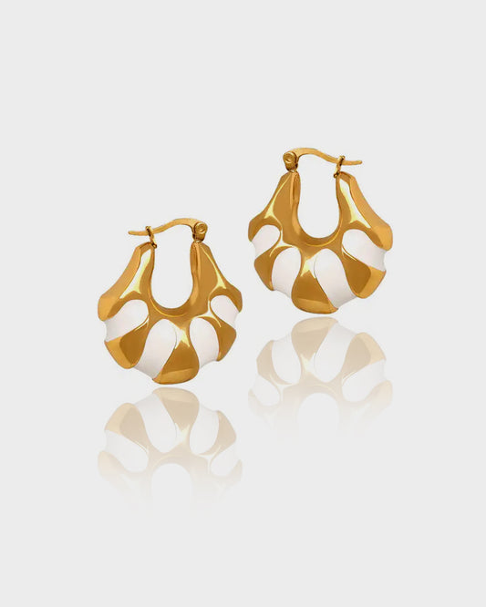 Wonder Earrings - Queen&Collection