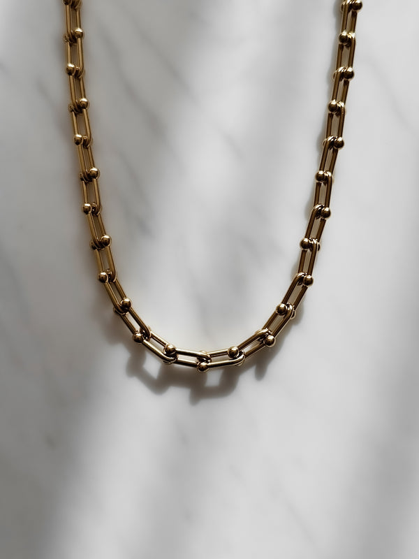 Flare Necklace Gold - Queen&Collection