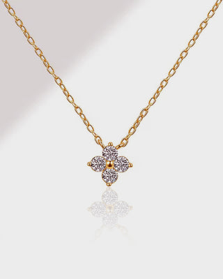 Flora Petite Necklace - Queen&Collection