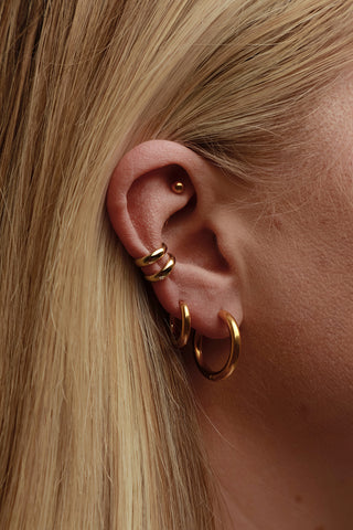 Queen and Co. Madonna Earrings – 18K Gold Plated Hoop Earrings, Bold Statement Style
