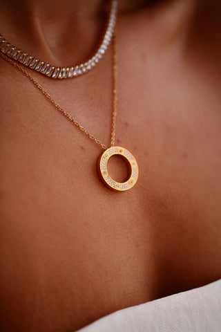 Magnum Diamond  Necklace - Queen&Collection