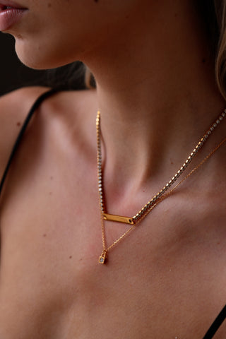 Padlock Petite Necklace - Queen&Collection