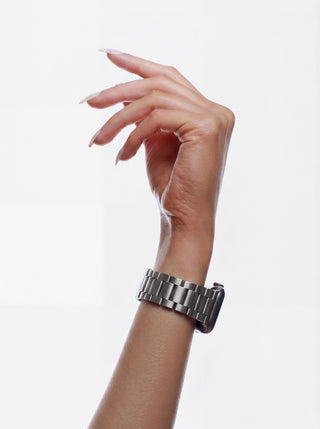 Apple Watch Band – Silver Stainless Steel – Statement Link Design | Empire Band