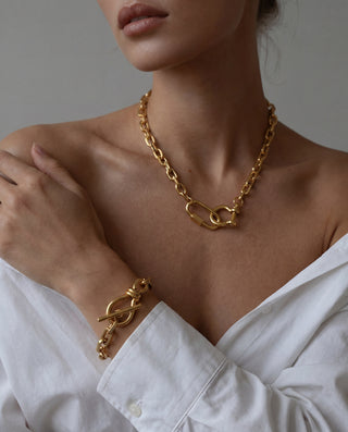 Dual Bracelet – Gold Paperclip Chain with T-Bar & Horseshoe Clasp, 316L Stainless Steel | Queen and Co.