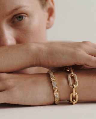 Queen and Co. Magnum Diamond Bracelet – 18K Gold Plated Zirconia Bracelet, Minimal Luxury