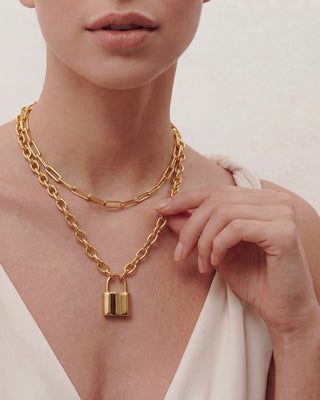 Queen and Co. Padlock Chain Necklace – 18K Gold Plated, Chunky Link Pendant Necklace