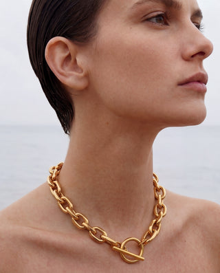 Halo Necklace – Gold Toggle Chain Necklace Waterproof 316L Stainless Steel | Queen & Co