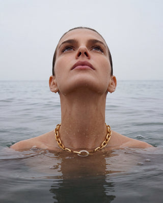 Icon Necklace – Gold Chain Necklace with Zirconia Clasp Waterproof 316L Stainless Steel | Queen & Co