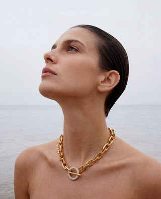 Icon Necklace – Gold Chain Necklace with Zirconia Clasp Waterproof 316L Stainless Steel | Queen & Co