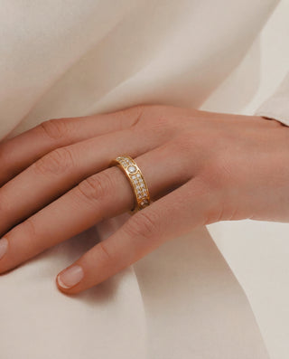 Queen and Co. Magnum Diamond Ring – 18K Gold Plated Zirconia Ring, Minimal Luxury Ring