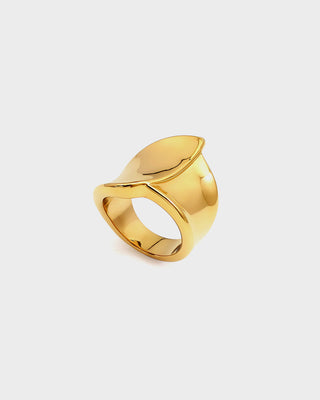 Sculpt Ring – 18K Gold Plated Statement Ring, Bold Everyday Ring, Waterproof Stainless Steel | Queen & Co