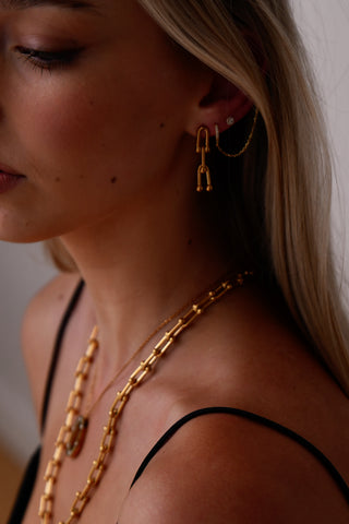 Cosmos Earrings - Queen&Collection