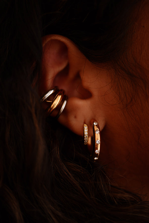 Intro Earrings - Queen&Collection