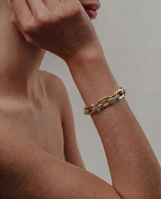 Satisfy Bracelet – Gold Zirconia Tennis Bracelet Waterproof 316L Stainless Steel | Queen & Co