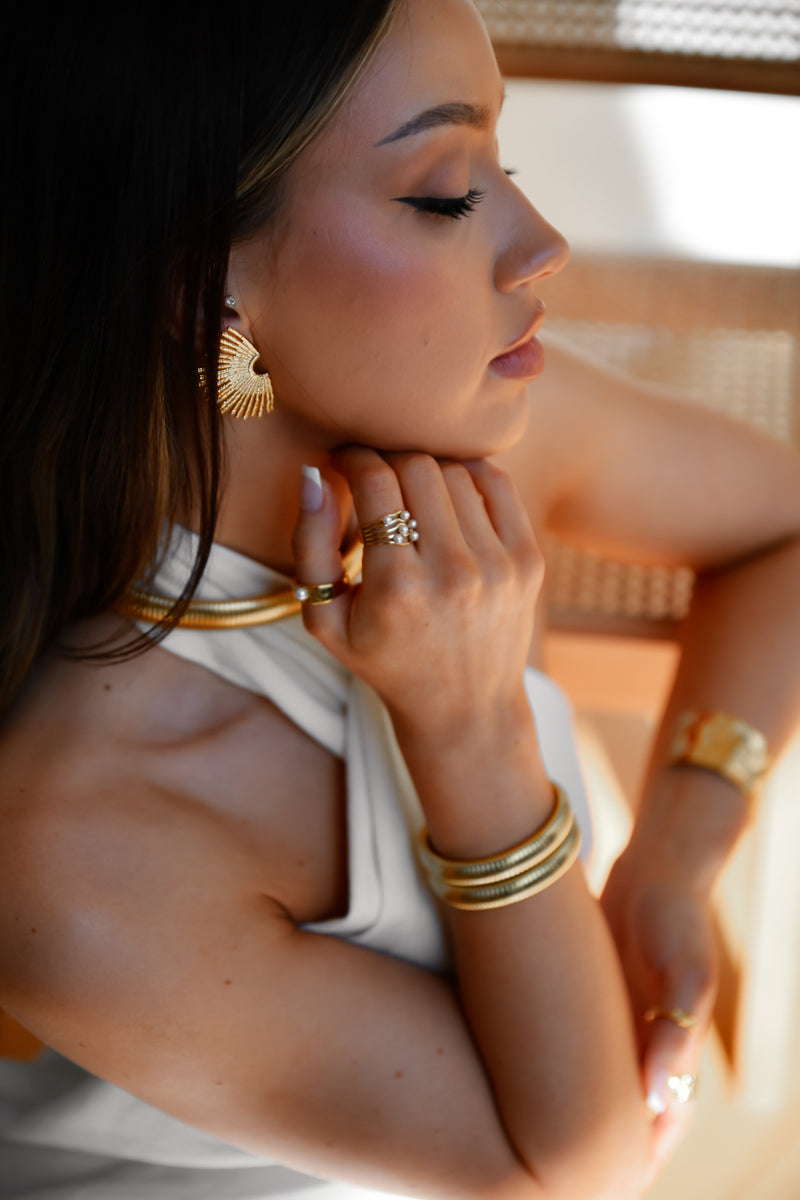 Celine Earrings - Queen&Collection