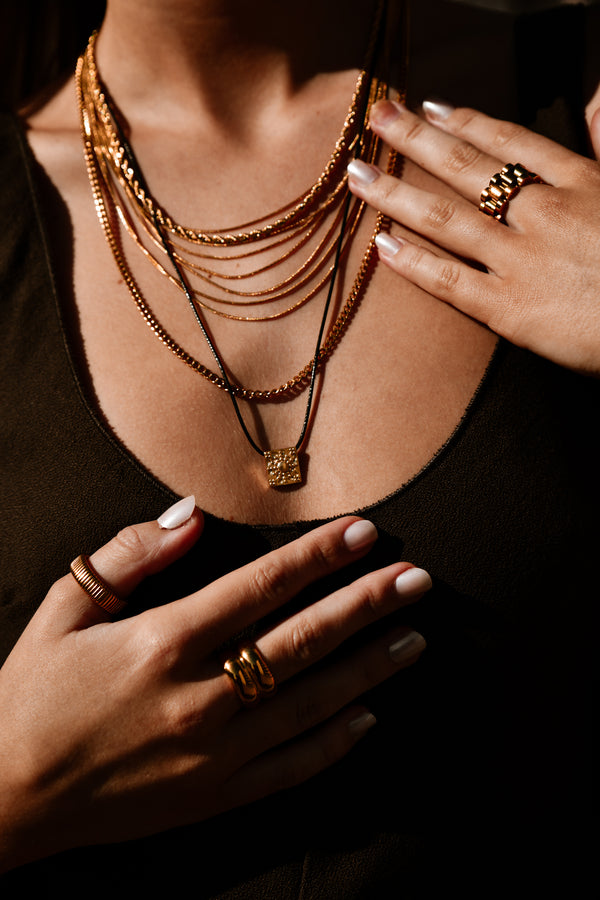 Manifesto Rings Gold - Queen&Collection