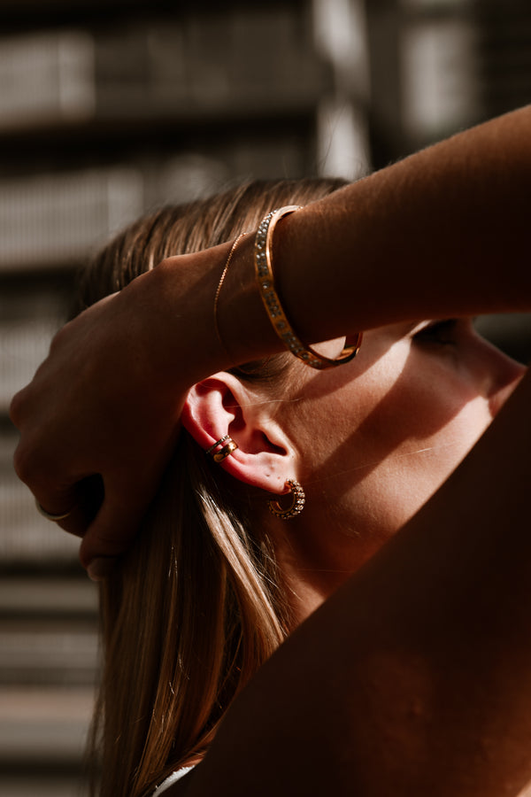 Cosmos Ear Cuff - Queen&Collection