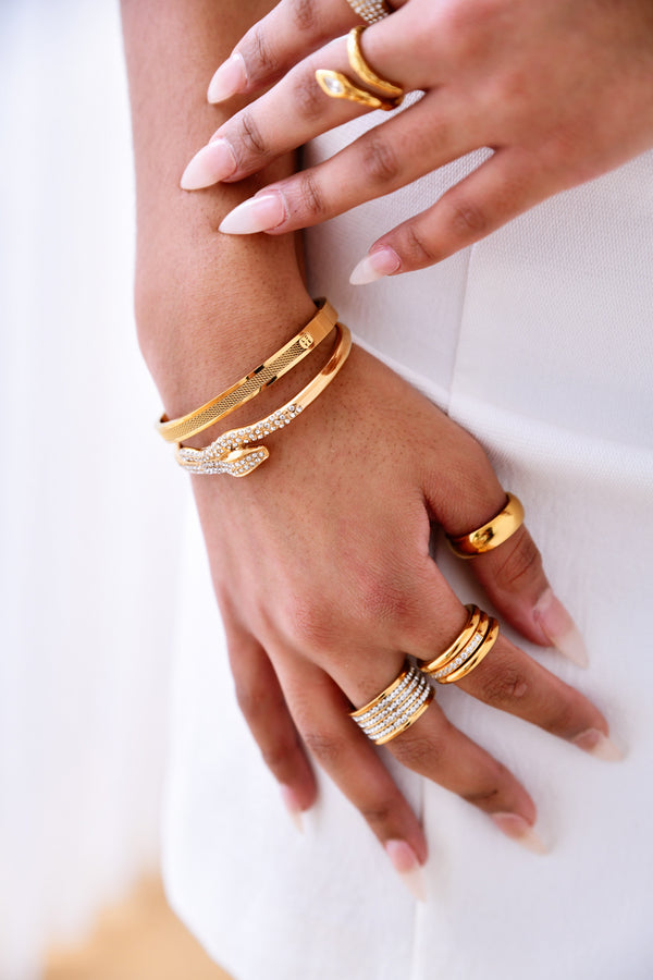 Snake Diamond Bracelet - Queen&Collection