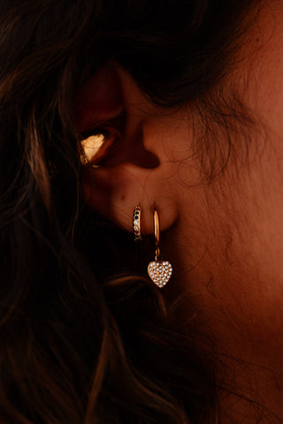 Amour Earrings - Queen&Collection