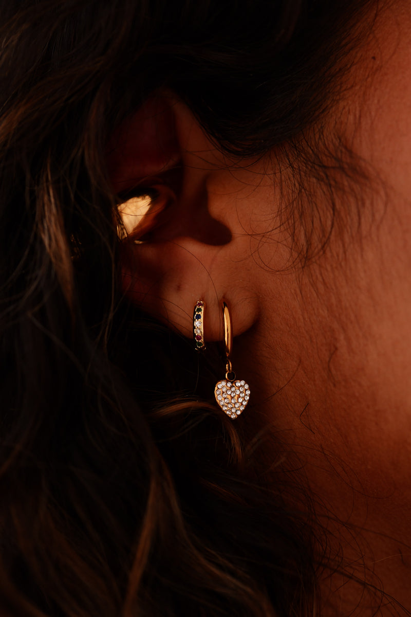 Amour Earrings - Queen&Collection