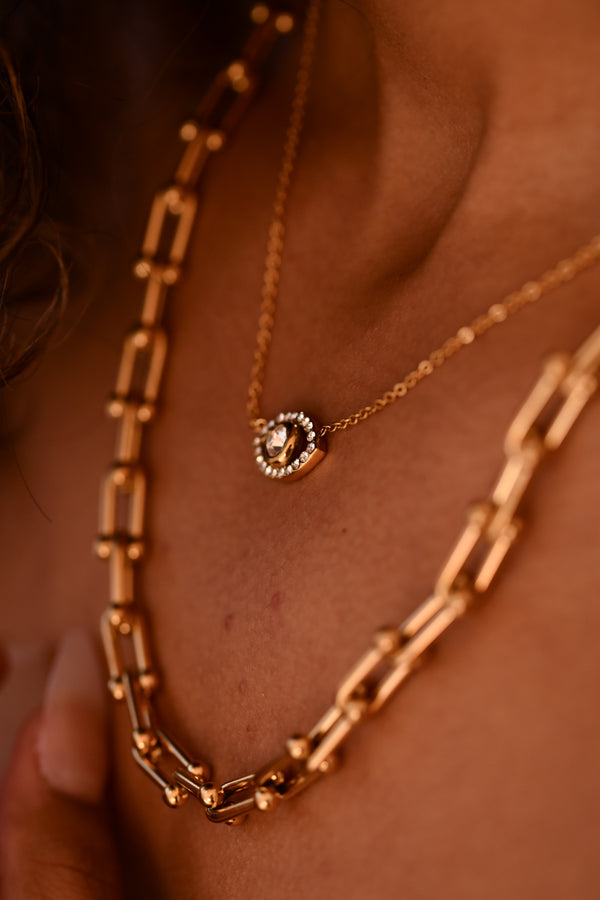 Vogue Necklace - Queen&Collection